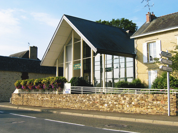 maison-pour-tous-lachapellesaintaubin